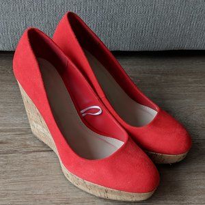 Corkswoon Wedge in Red Suede